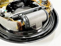 Ankerplaat compleet achterrem Calessino 200 EU2 + EU4 - Links