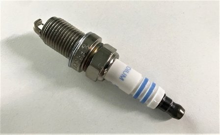 Spark plug DFSK C35 1.5