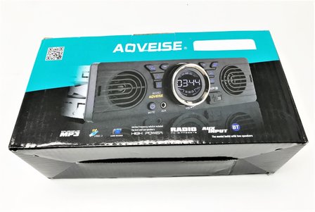Car stereo with build in speakers