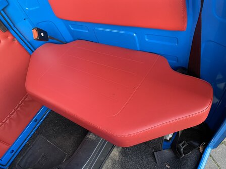 Seat Ape50 EU4 - Red