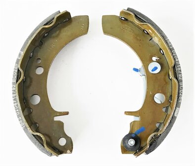 Front brake shoe set Ape50 EU4 + Calessino 200