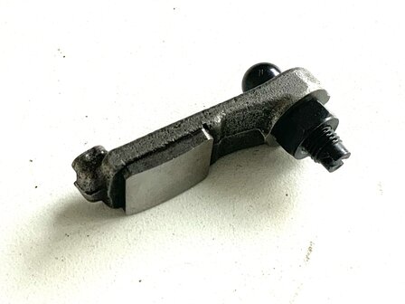 Inlet rocker arm DFSK K+V series 1.3