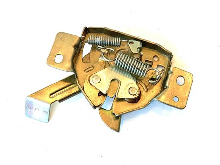 Bonnet lock mechanism DFSK K-serie