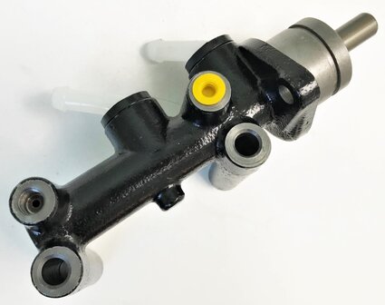 Master brake cylinder Daihatsu /  Porter Petrol + Diesel - imitation