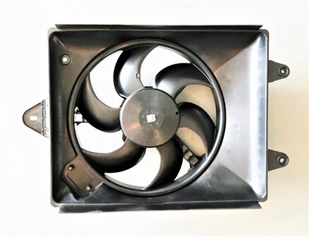 Koelvin radiateur compleet met behuizing Daihatsu / Porter - Pick-up