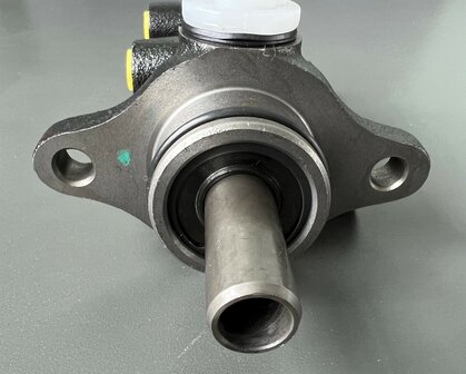 Master brake cylinder Daihatsu / Porter - imitation