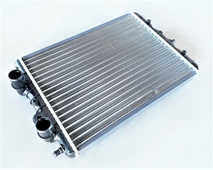 Radiateur Daihatsu / Porter Benzine en Diesel - imitatie