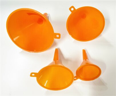 Funnel set of 4 pcs.