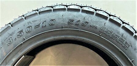 Tyre 3.50-10 51J Deestone  Ape50