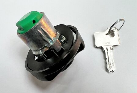 Fuel cap with lock ApeTM - SALE