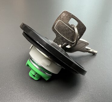 Tankdop met slot Daihatsu / Porter Benzine en Diesel