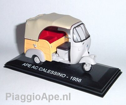 Ape Miniatuur 1:32 - APE AC Calessino uit 1956
