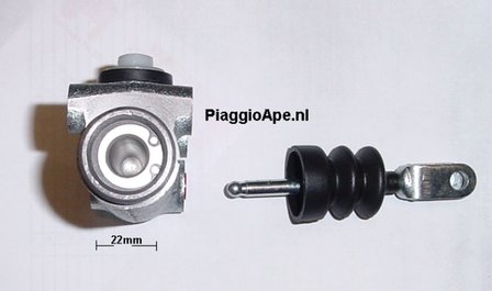 Hoodremcilinder 22mm Vespacar P2-P3 + Apecar P501-601 - imitatie