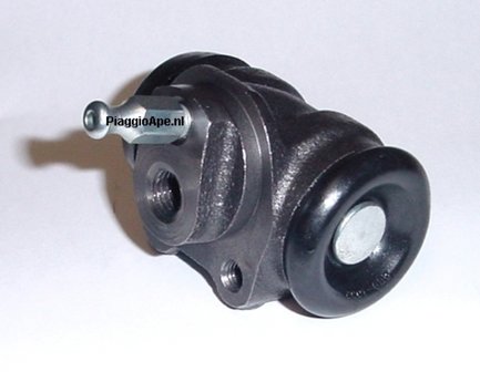 Wheel brake cilinder  Vespacar P2 + Apecar P601 - rear side - imitation
