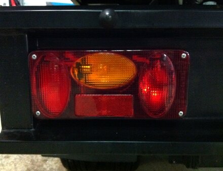 Tail light glass Porter Maxxi - left