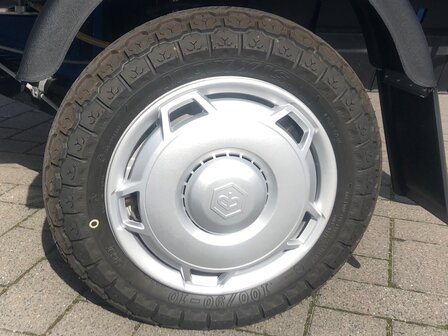 Hubcap Ape50 E4 - Silvergray