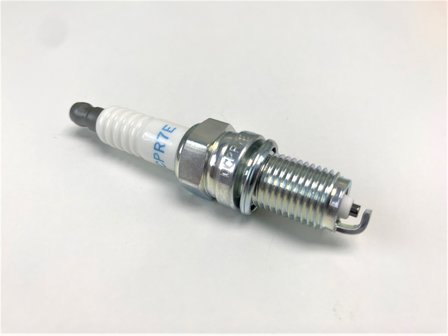 Spark plug Porter multitech 1.3 E5