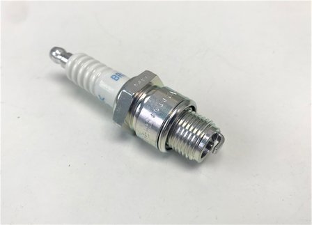 Spark plug Ape 50   (50-75cc)  +  ApeTM 220cc 