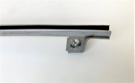 Window support in door Daihatsu / Porter - Left