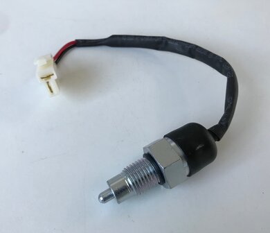 Reverse switch on gearbox Porter Multitech 1.3 E5 + E6 + D120 Diesel 1.2