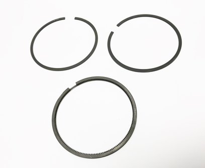 Piston ring  set Calessino 200 EU2 + EU4