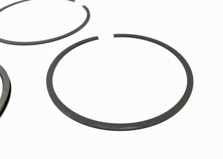 Piston ring  set Calessino 200 EU2 + EU4