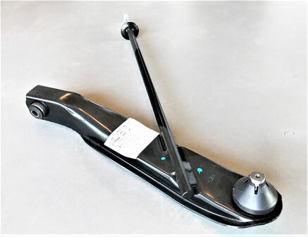 Lower suspension arm Daihatsu / Porter - Right