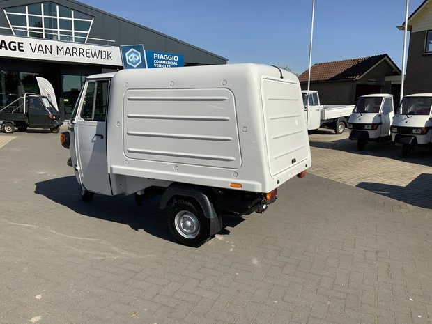 Closed Box - Piaggio Ape Classic