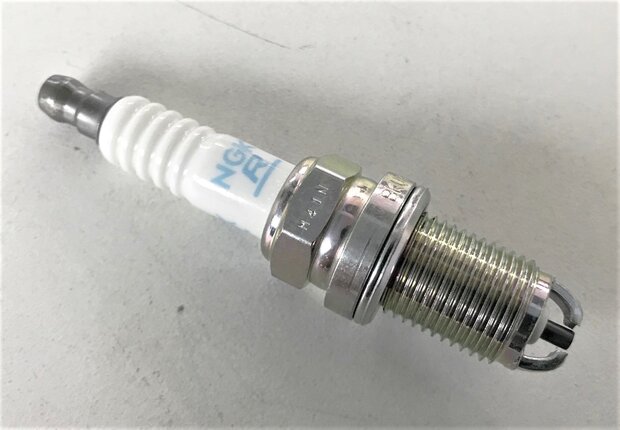 Spark plug Daihatsu / Porter 1.3i