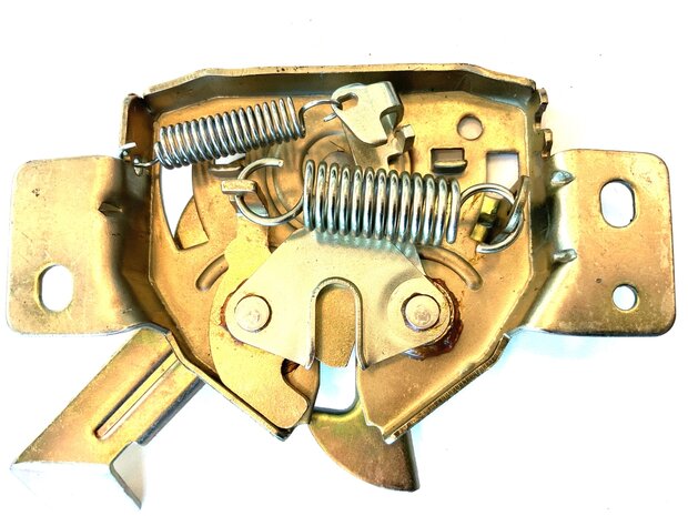 Bonnet lock mechanism DFSK K-serie
