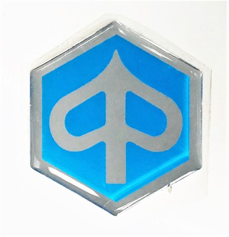 Embleem / logo op voorfront Ape50 + ApeTM