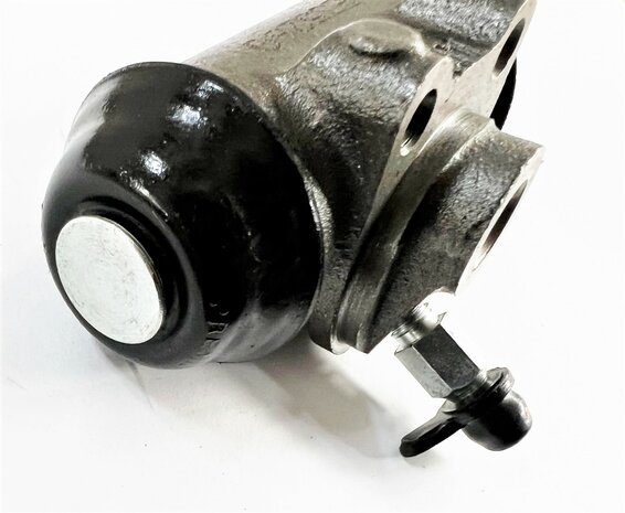 Front wheel brake cylinder Ape50 EU4 + Calessino 200 EU2 + EU4 - SALE