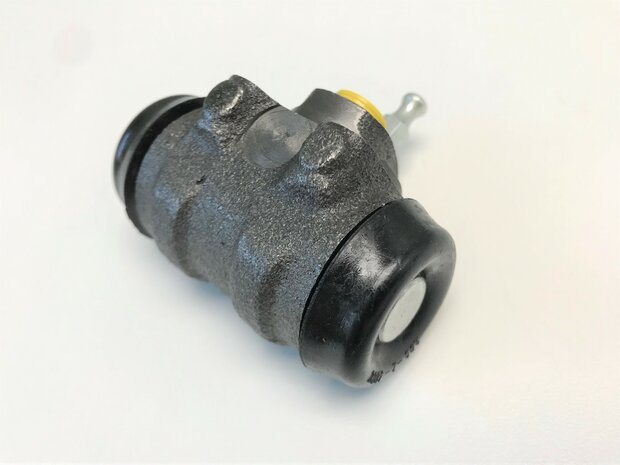 Wielremcilinder Vespacar P2 + Apecar P501 - P601 - achterzijde - AKTIE