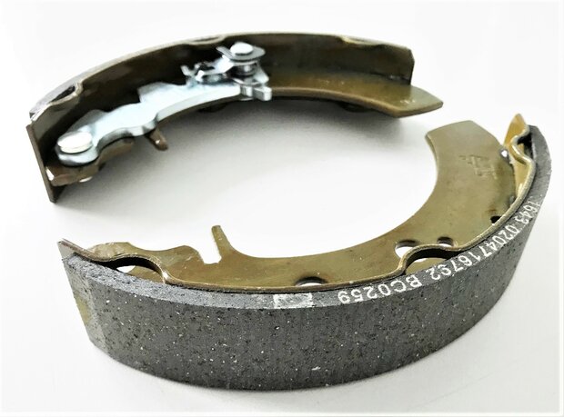 Front brake shoe kit Ape50 EU4 + Calessino 200 - SALE
