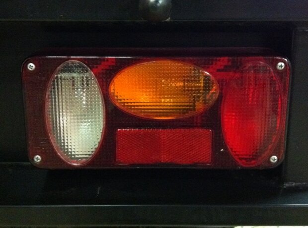 Tail light glass Porter Maxxi - Right