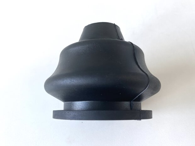  Drive shaft cover - gearbox side Ape50