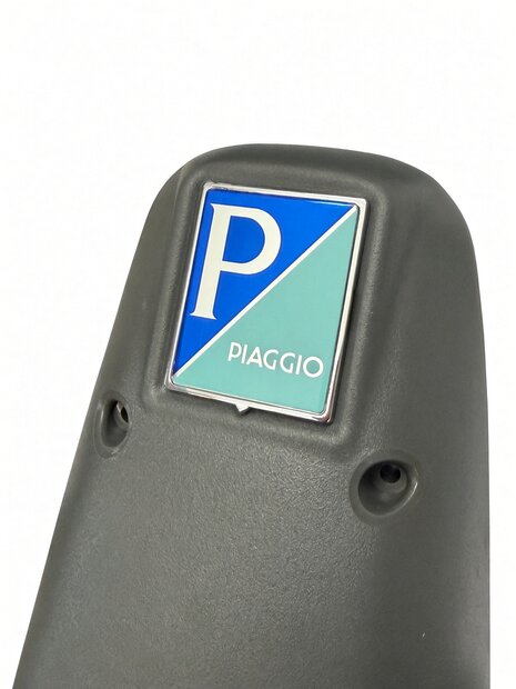 Logo Piaggio in grille Calessino Diesel en in grille Porter 