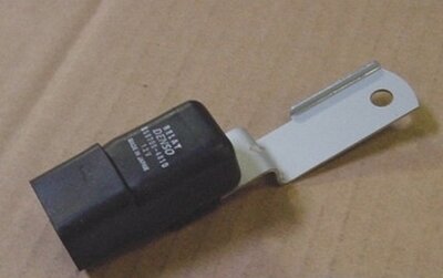 Cooling fan relay radiator Daihatsu / Porter 1.0 + 1.3i