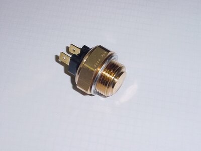 Temperatuur schakelaar koelvin radiateur Porter 1.0 + 1.3 + 1.4D + D120 1.2 Diesel